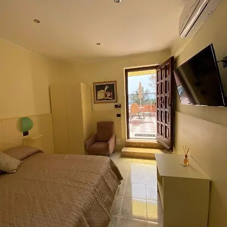 Angolo Di Paradiso Tatil Evi *