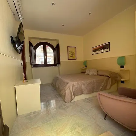 Angolo Di Paradiso Tatil Evi Marcellinara
