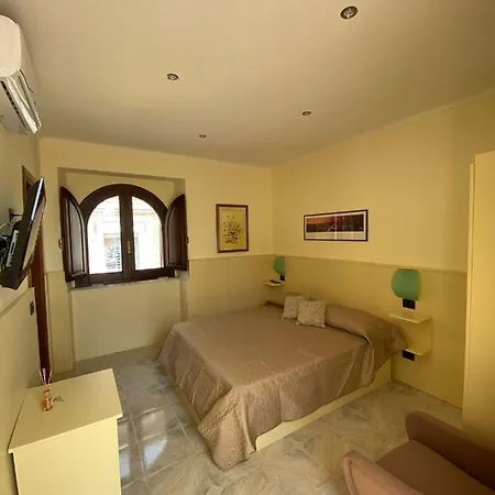 Angolo Di Paradiso Tatil Evi Marcellinara